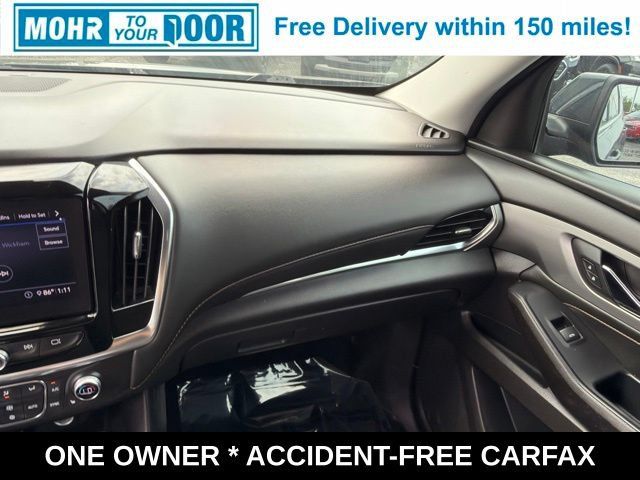 Used 2021 Chevrolet Traverse LT FWD image 32