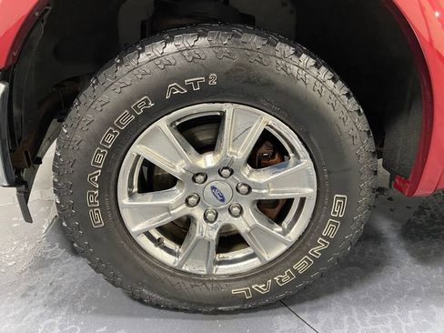 Used 2017 Ford F150 Lariat image 6