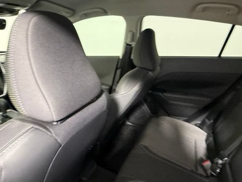 Used 2024 Subaru Crosstrek 2.0i Premium AWD/4WD image 33