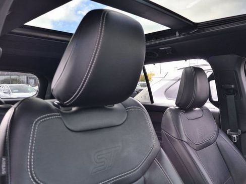 Used 2022 Ford Explorer ST w/ Equipment Group 401A image 20