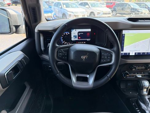 Used 2022 Ford Bronco Wildtrak AWD/4WD image 35
