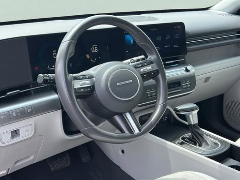 Used 2024 Hyundai Kona SEL FWD image 13