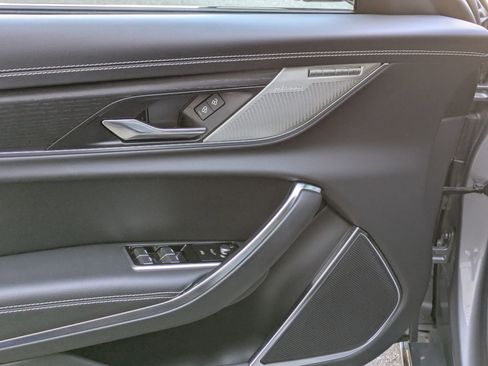 Used 2024 Jaguar XF R-Dynamic SE image 15