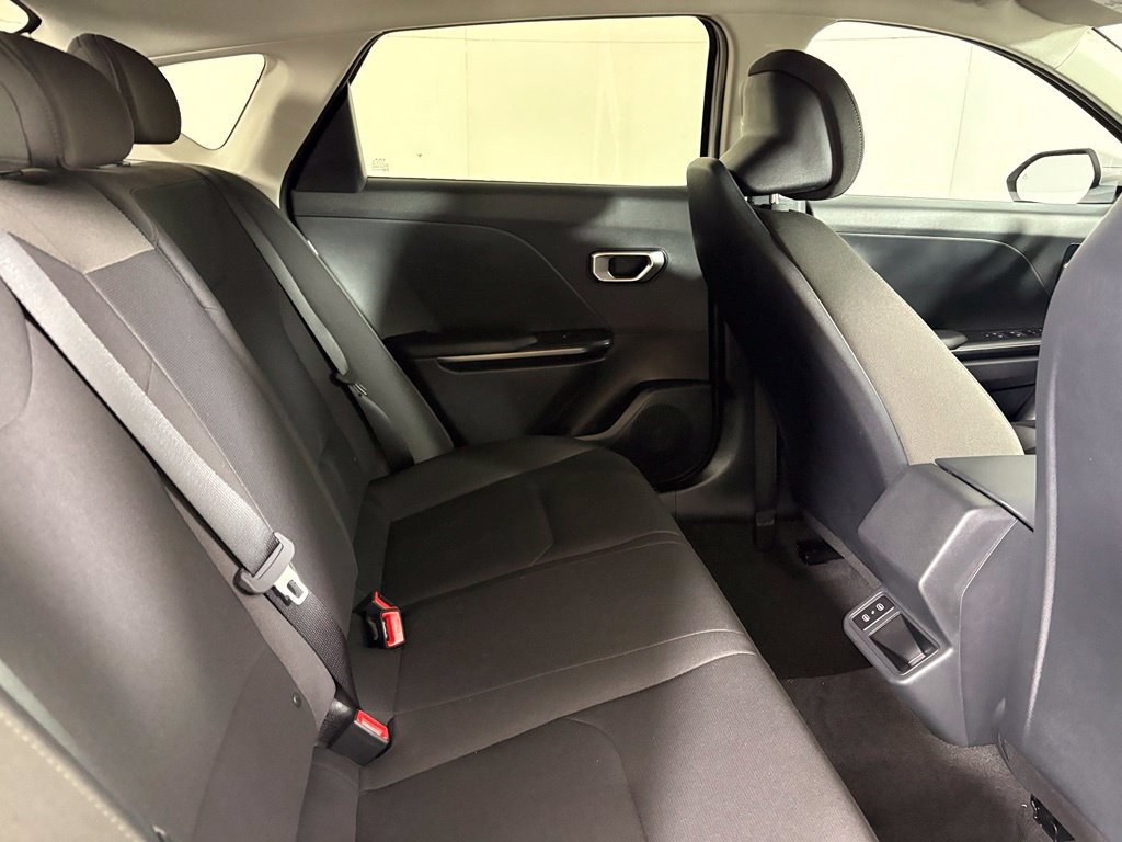 New 2026 Kia K4 FWD image 16