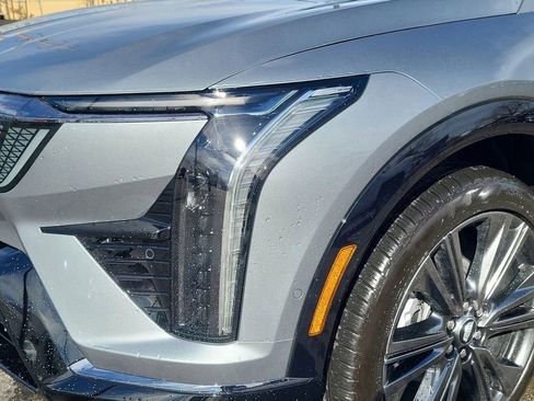 New 2026 Cadillac Optiq Sport 2 AWD/4WD image 5