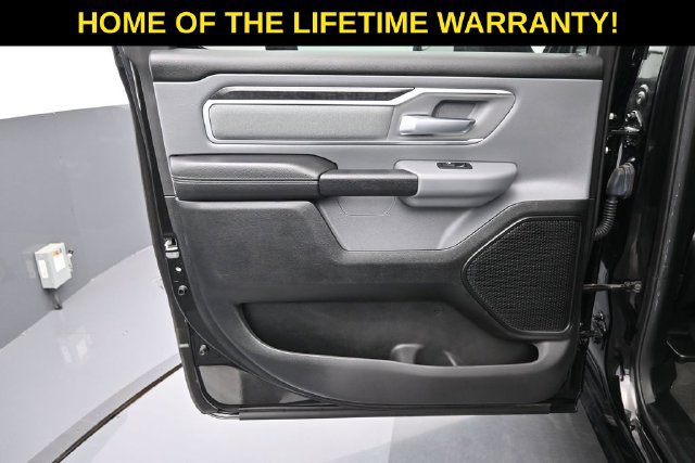 Used 2021 RAM 1500 Big Horn AWD/4WD image 36