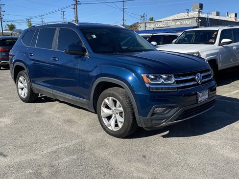 Used 2018 Volkswagen Atlas SE image 4