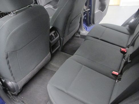 Used 2023 Nissan Rogue S image 25