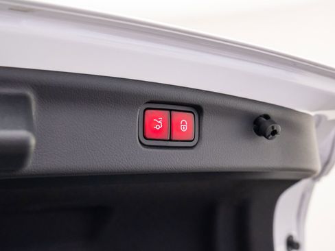 Certified 2023 Mercedes-Benz C 300 C 300 image 36