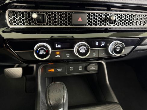 Certified 2025 Honda Civic LX image 14