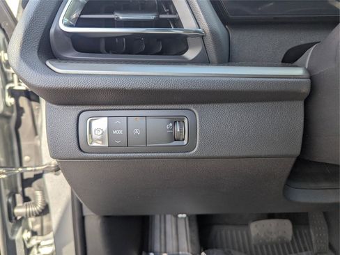 New 2026 Chevrolet Traverse LT image 26