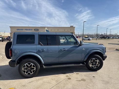 Used 2025 Ford Bronco Outer Banks image 19