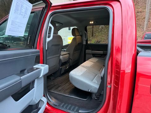 Used 2022 Ford F150 XLT w/ Equipment Group 302A High image 17