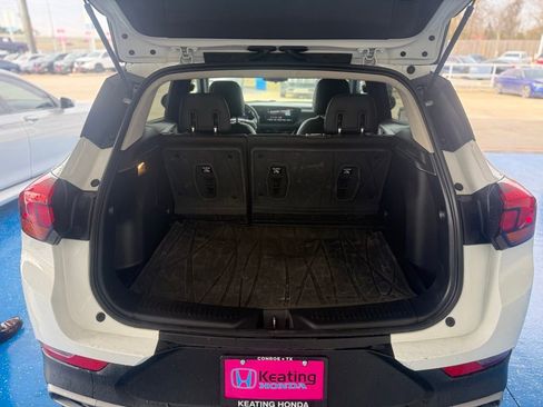 Used 2024 Buick Encore GX Preferred w/ Comfort Package image 12