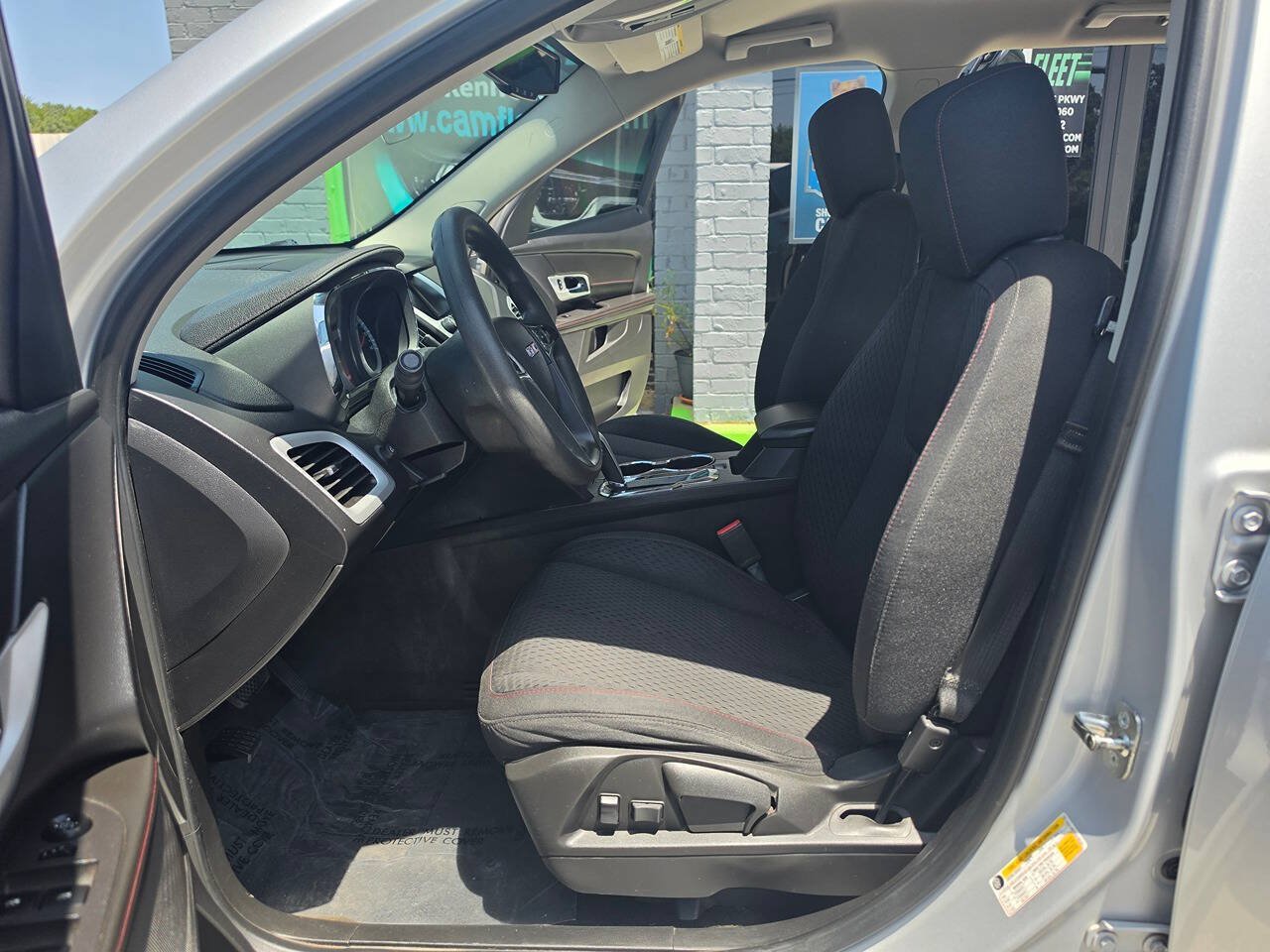 Used 2014 GMC Terrain SLE FWD image 19