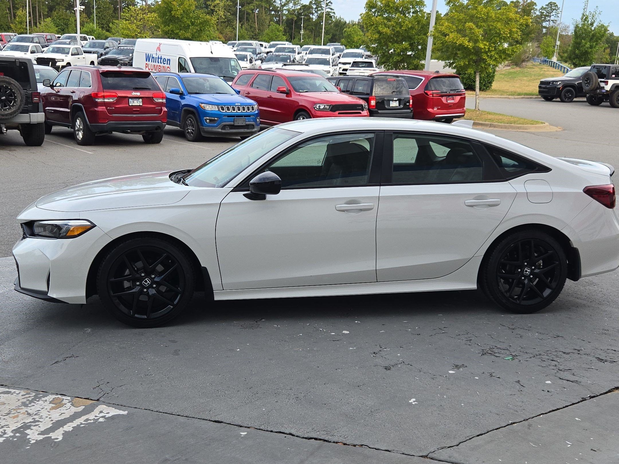 Used 2025 Honda Civic Sport image 4