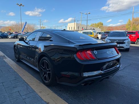 Used 2018 Ford Mustang GT w/ Equipment Group 301A image 6