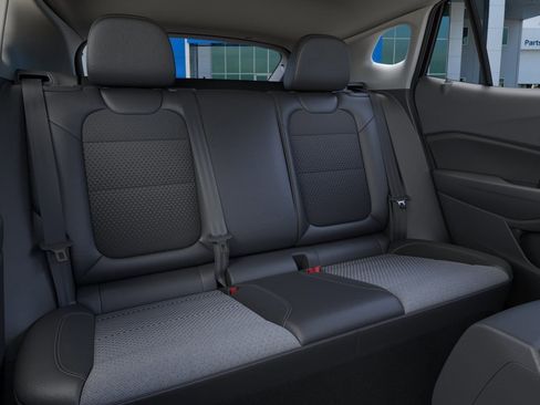 New 2026 Chevrolet Trax LT FWD image 17