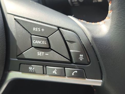 Used 2024 Nissan Sentra SR FWD image 19