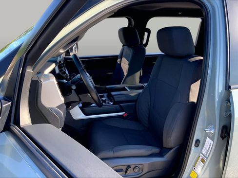 Used 2026 Toyota Tundra SR5 AWD/4WD image 8