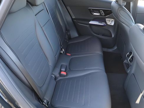 Used 2026 Mercedes-Benz GLC 300 4MATIC image 20