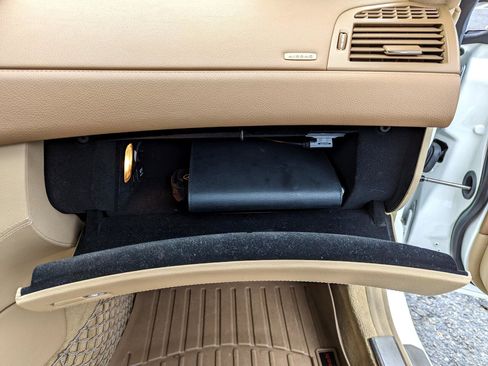 Used 2013 Mercedes-Benz CL 550 4MATIC image 39