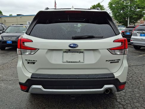 Used 2020 Subaru Forester Touring AWD/4WD image 5