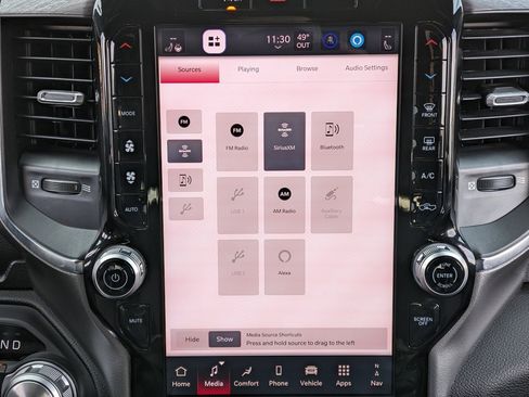 Used 2025 RAM 1500 Laramie image 33