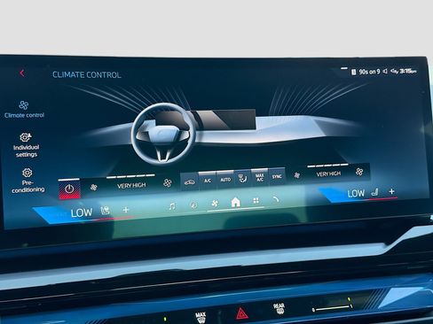 Certified 2025 BMW i5 M60 image 33