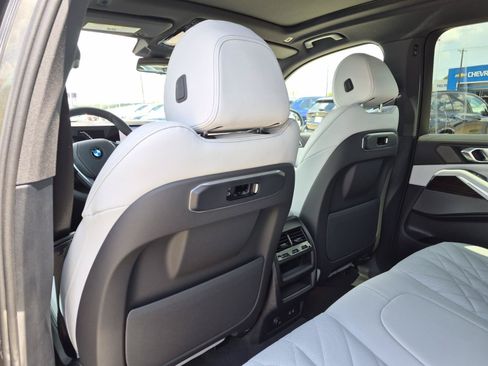 New 2026 BMW X5 sDrive40i w/ Premium Package RWD image 16