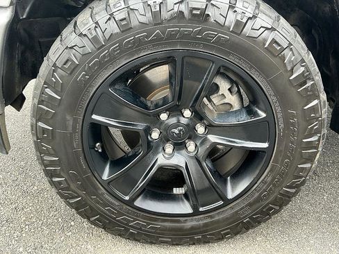 Used 2022 RAM 1500 Big Horn image 7