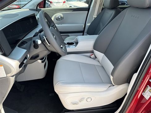 New 2026 Hyundai Ioniq 9 SEL image 9