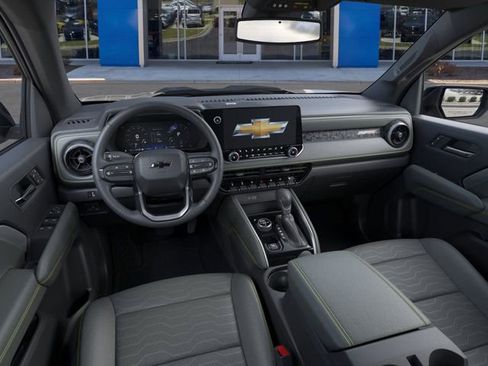 New 2026 Chevrolet Colorado ZR2 w/ Technology Package image 15