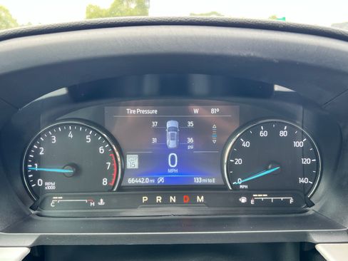 Used 2020 Ford Explorer XLT w/ Equipment Group 202A RWD image 21