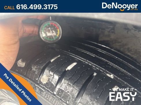 Used 2017 Hyundai Santa Fe Sport image 9