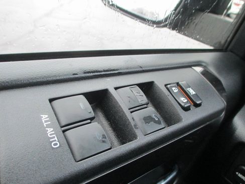 Used 2018 Toyota 4Runner TRD Off-Road Premium image 23