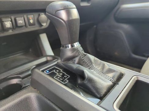 Used 2020 Toyota Tacoma TRD Sport RWD image 13