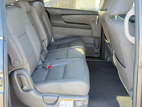 Used 2016 Honda Odyssey EX-L image 14