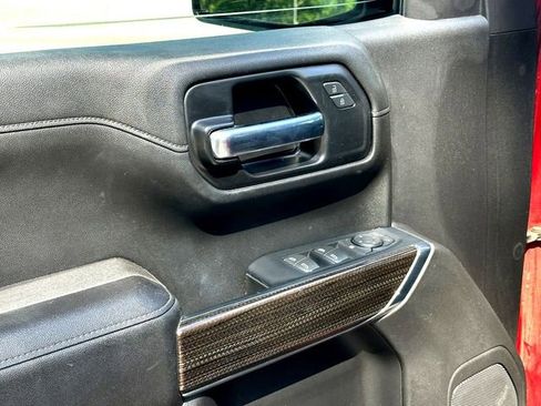 Used 2022 Chevrolet Silverado 1500 LT image 11