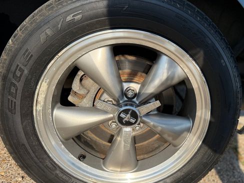 Used 2006 Ford Mustang GT RWD image 22