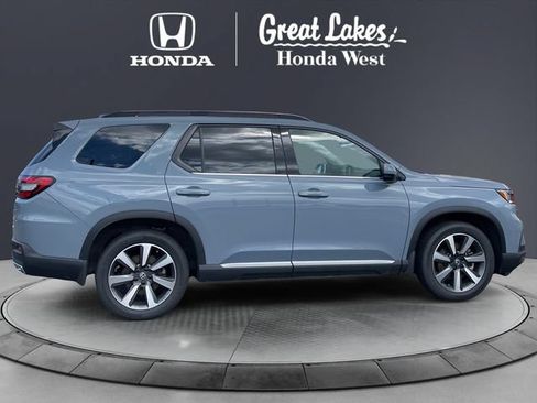 Certified 2023 Honda Pilot Touring image 6