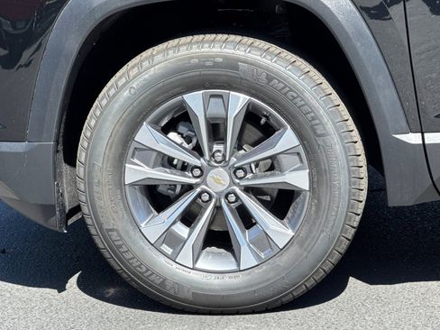 New 2026 Chevrolet Equinox LT w/ Safety and Technology Package AWD/4WD image 25