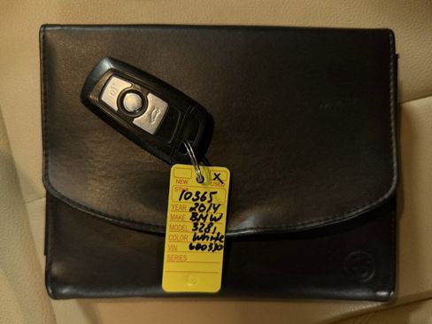 Used 2014 BMW 328i Sedan image 24