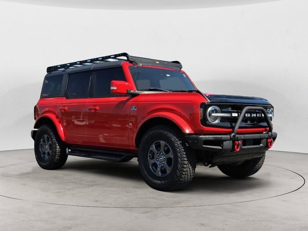 Certified 2022 Ford Bronco Outer Banks AWD/4WD image 1