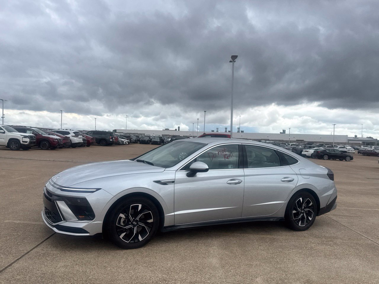 Used 2025 Hyundai Sonata SEL FWD image 12
