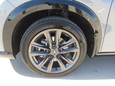 Certified 2025 Acura ADX A-Spec image 4