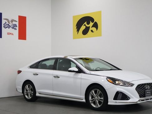 Used 2018 Hyundai Sonata Sport image 1