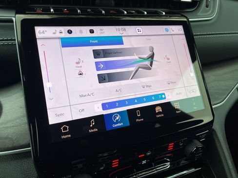 New 2025 Jeep Grand Cherokee L Limited image 33