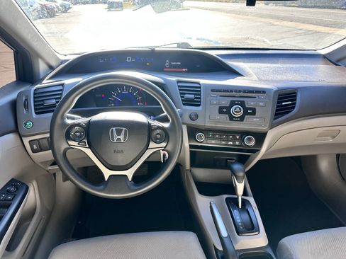 Used 2012 Honda Civic LX image 7