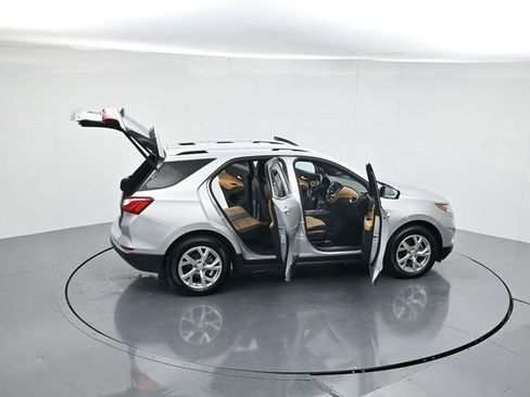 Used 2020 Chevrolet Equinox Premier image 43